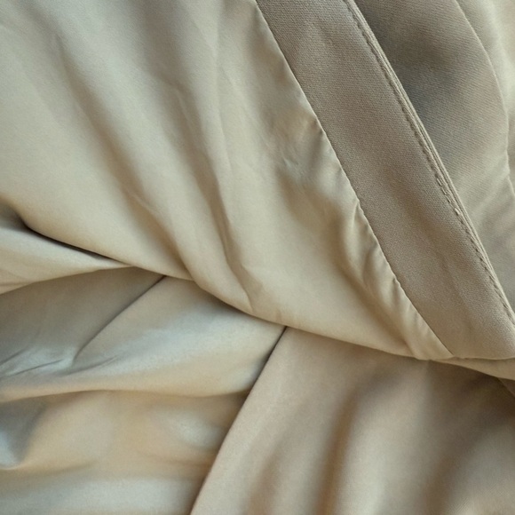 Judith and Charles size 0 wrap dress- fits closer to a 2-4 for tighter fit GUC - Picture 11 of 13